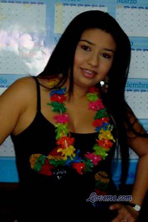 126014 - Zulma Age: 44 - Colombia