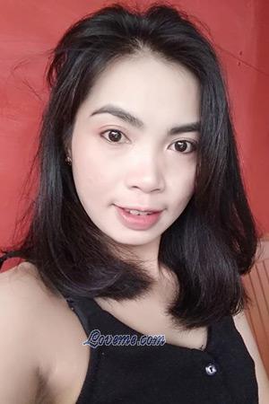 184208 - Suphannipa Age: 37 - Thailand